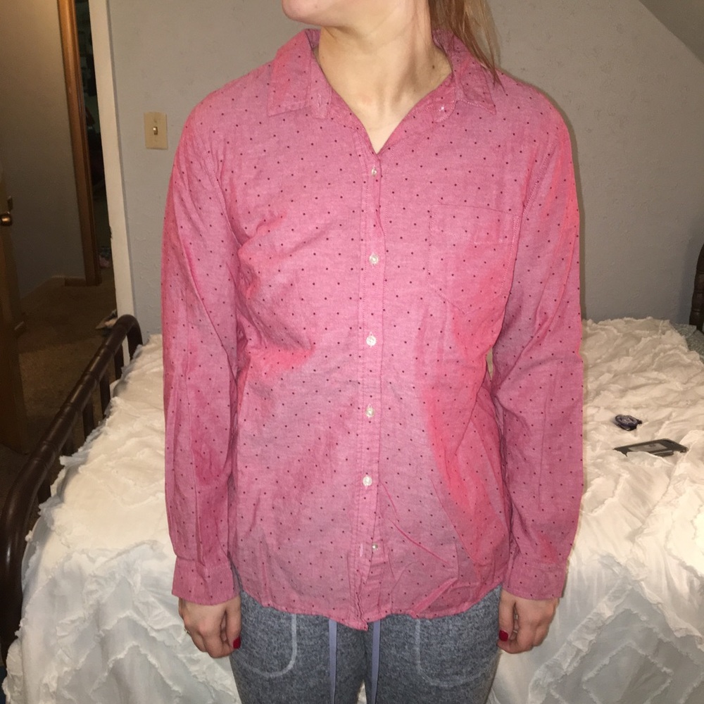 BUTTON UP